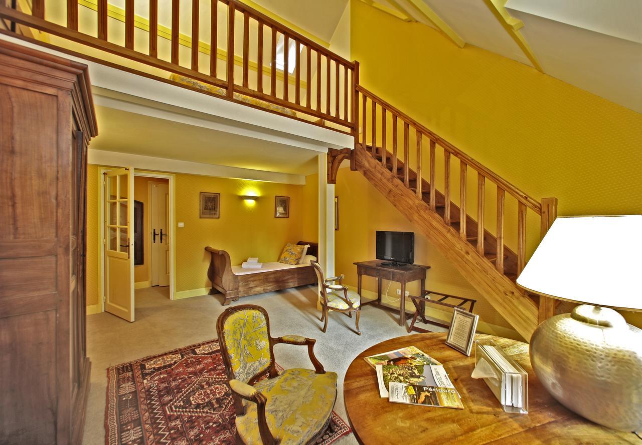 Manoir D'Hautegente Coly ภายนอก รูปภาพ